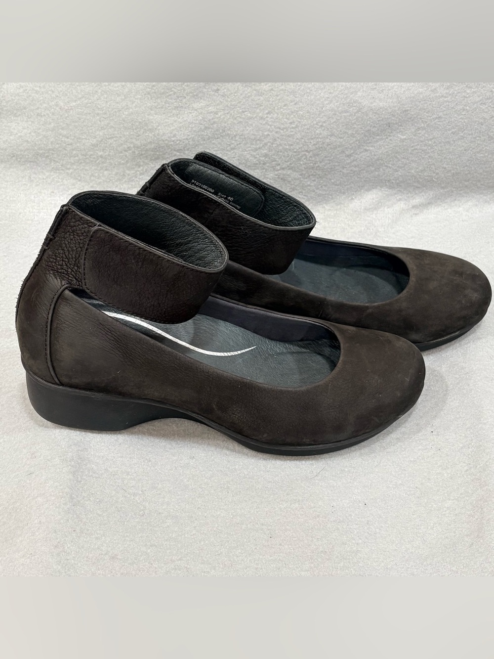 Dansko Lulu Womens Size EU 40 US 9.5 Black Nubuck Leather MaryJane Ankle Strap S